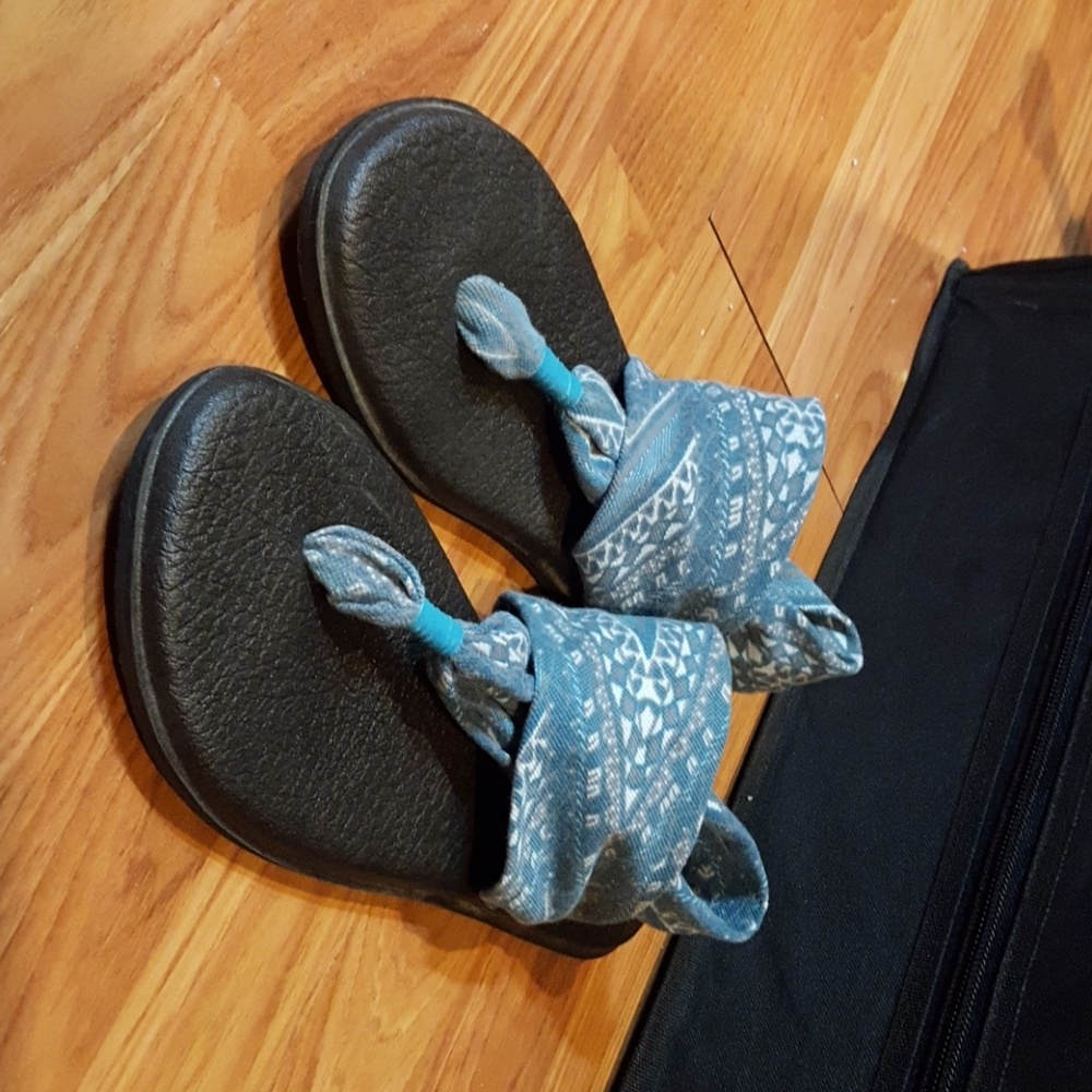 Sanuk Yoga Slingback flip flops